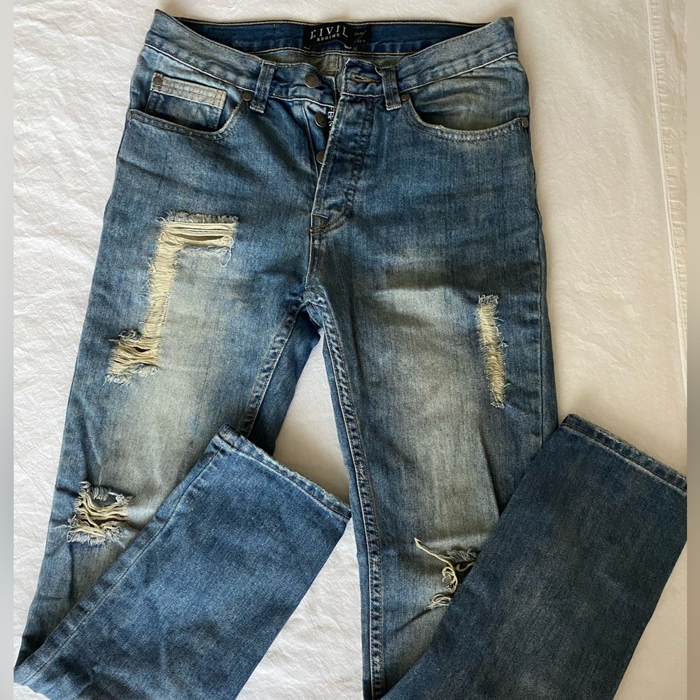 Ripped jeans